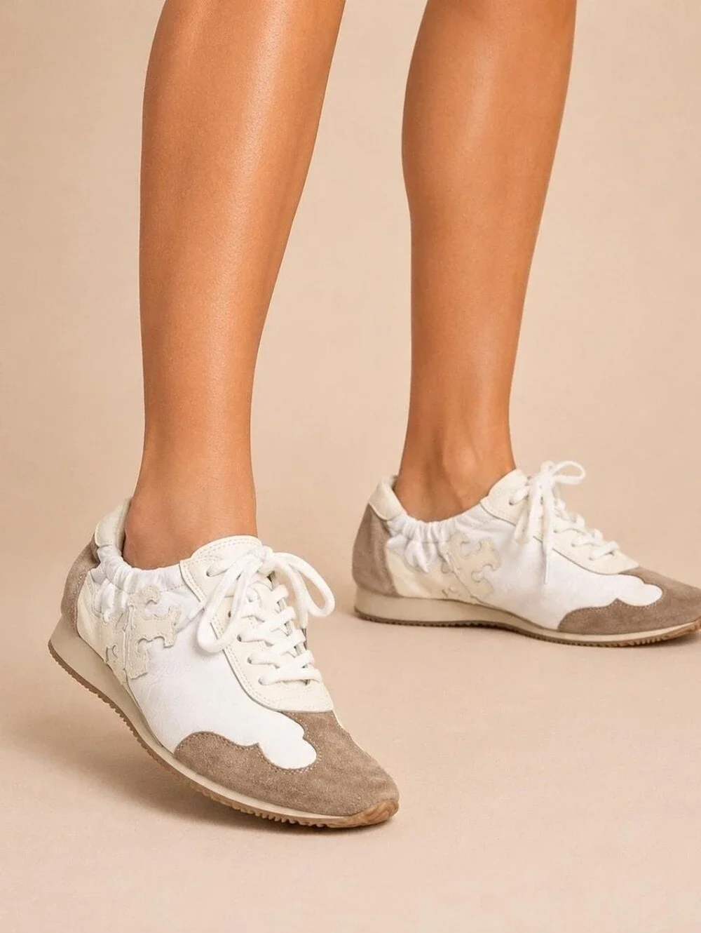 BURCH TORY SNEAKER NYLON/LEATHER/SUEDE T LOGO IVORY/TAN/SZ US 8.5
